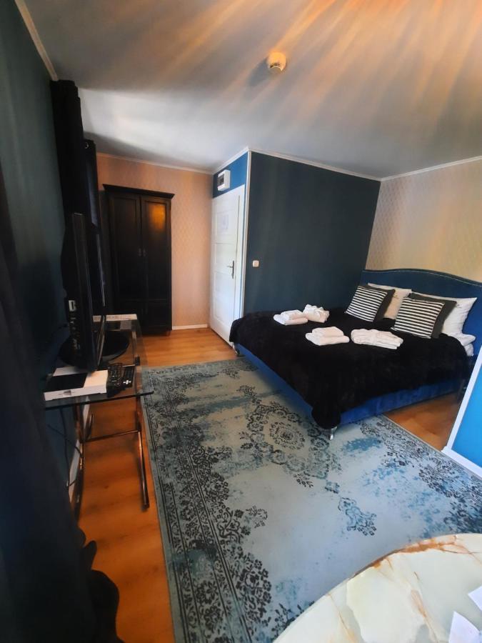 Fregata Bed & Breakfast Zagorze Slaskie Exterior photo
