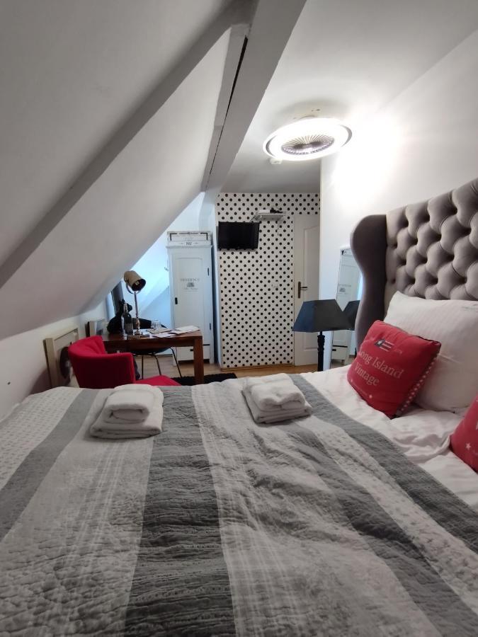Fregata Bed & Breakfast Zagorze Slaskie Exterior photo