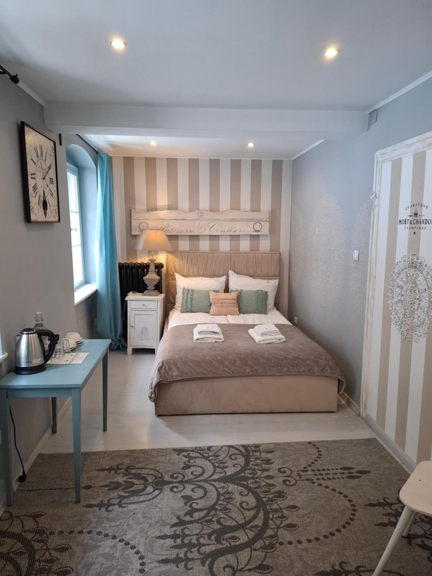 Fregata Bed & Breakfast Zagorze Slaskie Exterior photo